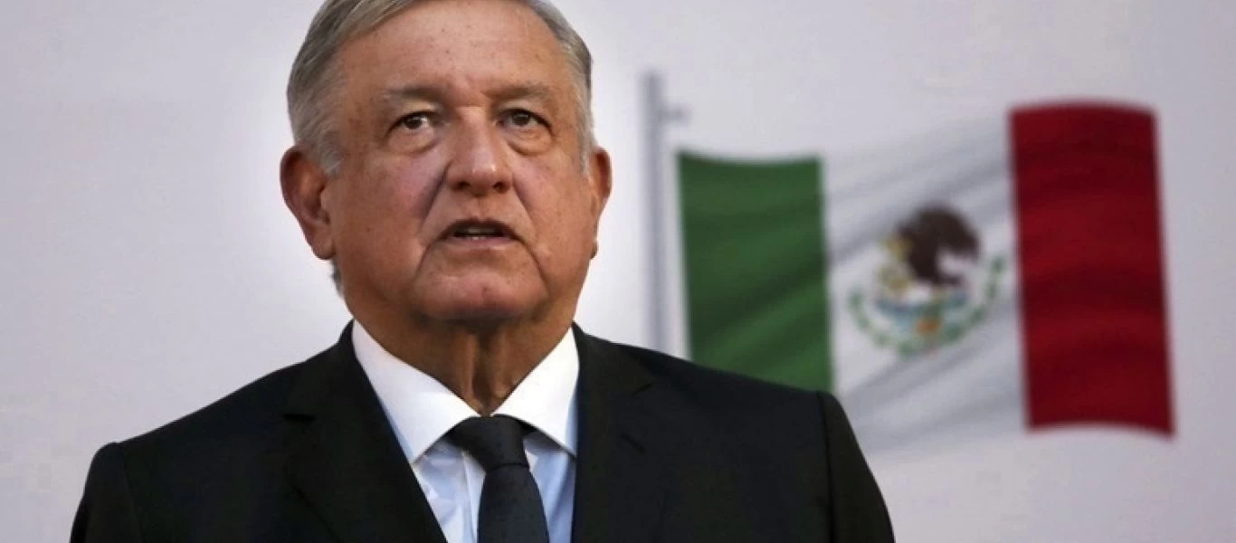 Μεξικό: Γκρέμισαν άγαλμα του προέδρου Λόπες Ομπραδόρ σε προπύργιο της αντιπολίτευσης